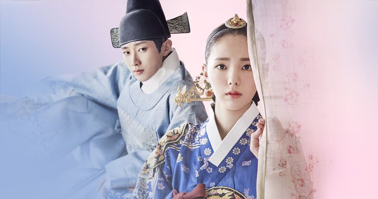 Amor bajo la luz de la luna Amor bajo la luz de la luna