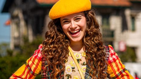 Margarita está protagonizada por Mora Bianchi y Ramiro Spangenberg.