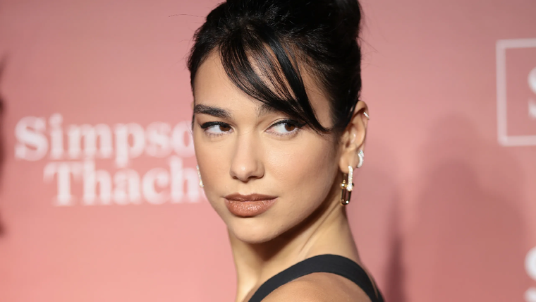 Dua Lipa es una de las artistas más populares del momento.