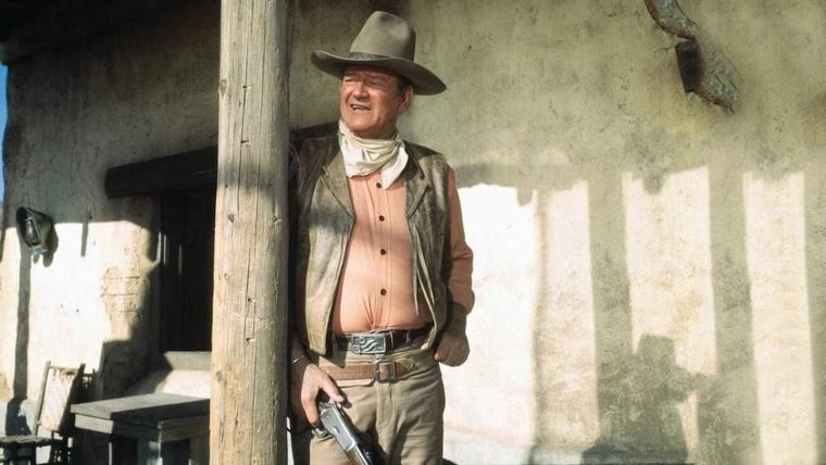 John Wayne protagoniza Río lobo (1970).