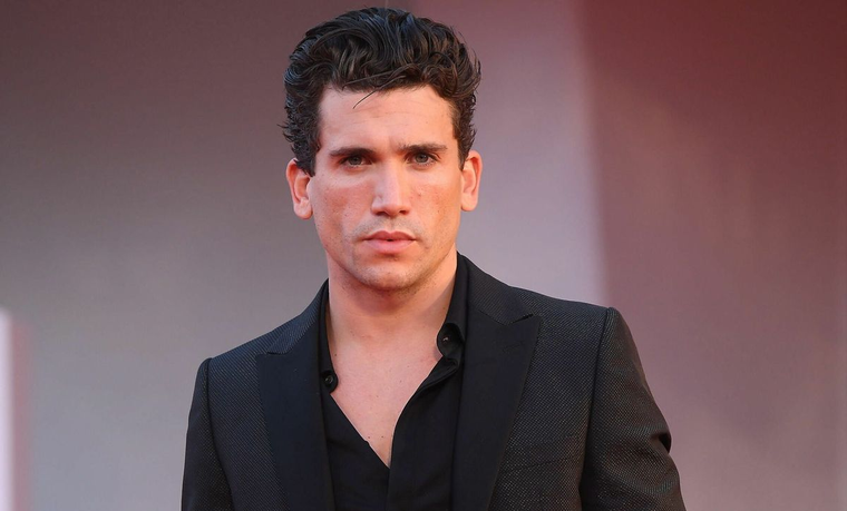 Jaime Lorente también actuó en la serie Elite haciendo el papel de Nano.