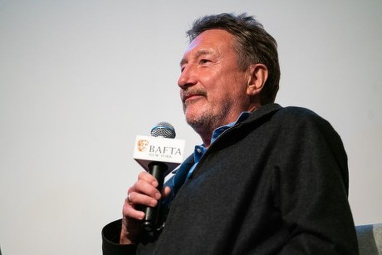 Steven Knight será el guionista de lo que se viene en James Bond. Steven Knight será el guionista de lo que se viene en James Bond.