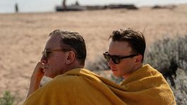 Que Ver | Protagonizada por Daniel Craig y Drew Starkey