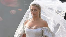Margot Robbie es una de las protagonistas de una nueva adaptación de la novela de Emily Brontë. Margot Robbie es una de las protagonistas de una nueva adaptación de la novela de Emily Brontë.