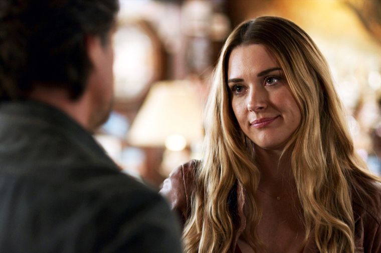 La actriz Alexandra Breckenridge confirmó el regreso de Hope.