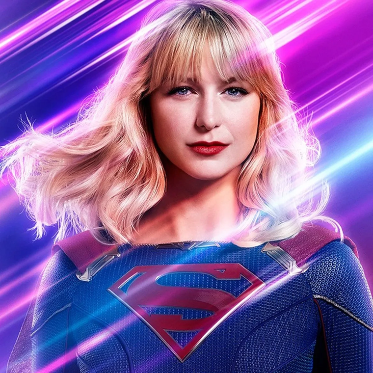Melissa Benoist como Kara Danvers, Supergirl.