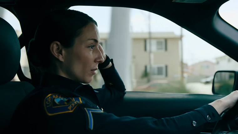 Troian Bellisario lidera el elenco de la ficción