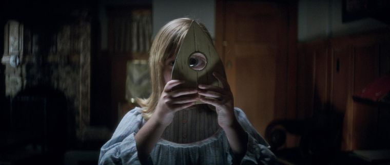 Ouija: El origen del mal está disponible en Starzplay.