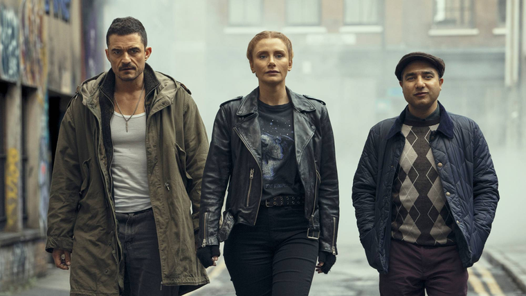 Tres actores y una misión que no sale como esperaban. Tres actores y una misión que no sale como esperaban. 