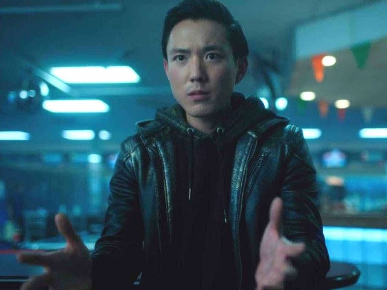 Ben regresa pero en otro bando