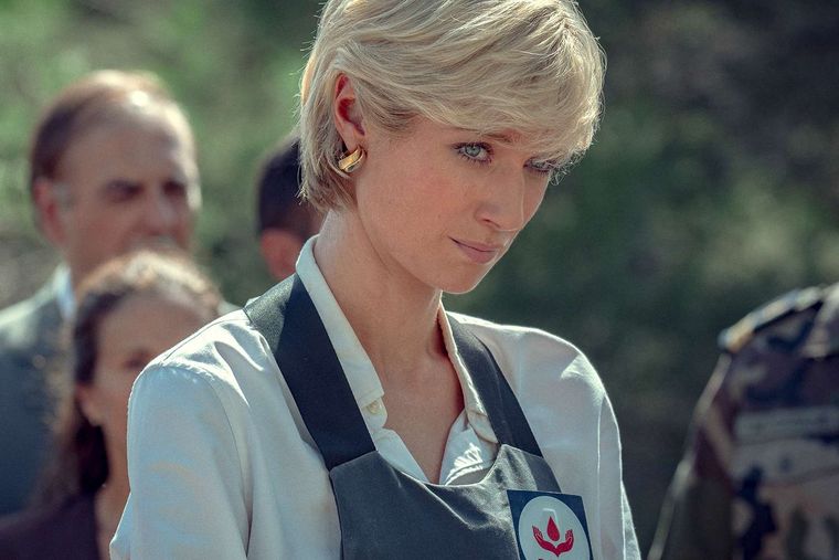 Elizabeth Debicki como la princesa Diana Spencer
