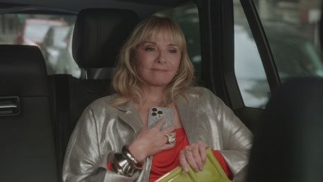 Michael Patrick King se mostró muy conforme con el cameo pero evitó referirse a la posibilidad de que Samantha regrese para la tercera temporada de la serie