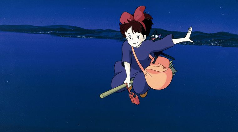 Kiki junto a su pequeño gato Jiji en la película de anime de Studio Ghibli. Kiki junto a su pequeño gato Jiji en la película de anime de Studio Ghibli.