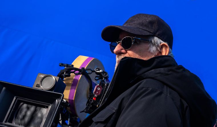 disclosure-day-steven-spielberg-filming