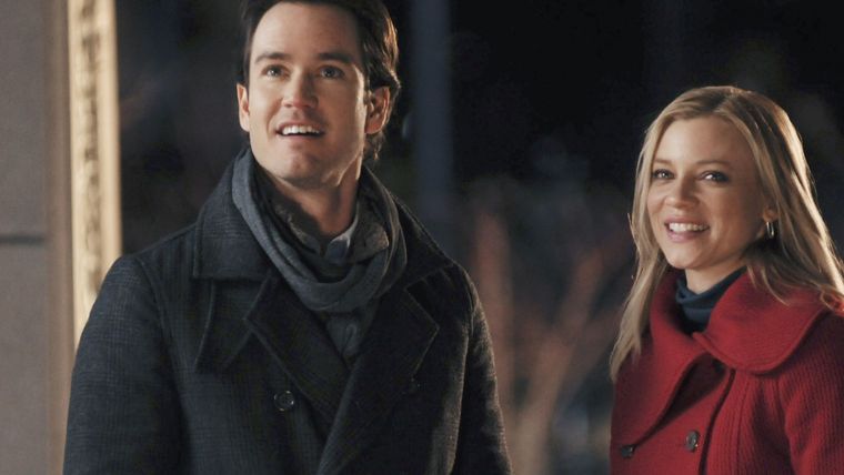 12 citas de Navidad está disponible en Disney+.