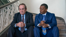 Tommy Lee Jones acompaña a Foxx en este genial drama