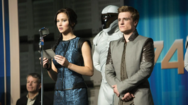 Katniss y Peeta vuelven a Panem. Katniss y Peeta vuelven a Panem.