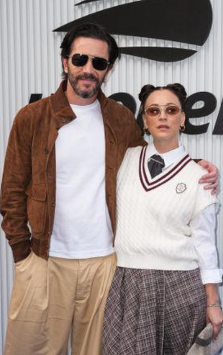 Kaley Cuoco junto a su pareja en el US Open Kaley Cuoco junto a su pareja en el US Open