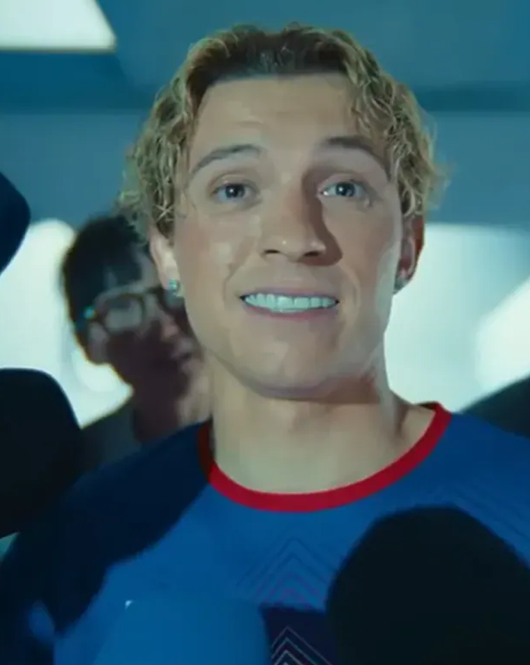 Tom Holland sorprendió con su transformación Tom Holland sorprendió con su transformación