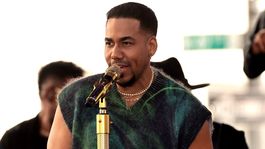 romeo santos lanza un nuevo album con colaboraciones de rosalia y justin timberlake