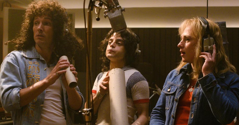 La película cuenta la historia de Queen, enfocándose en la figura de Freddie Mercury La película cuenta la historia de Queen, enfocándose en la figura de Freddie Mercury