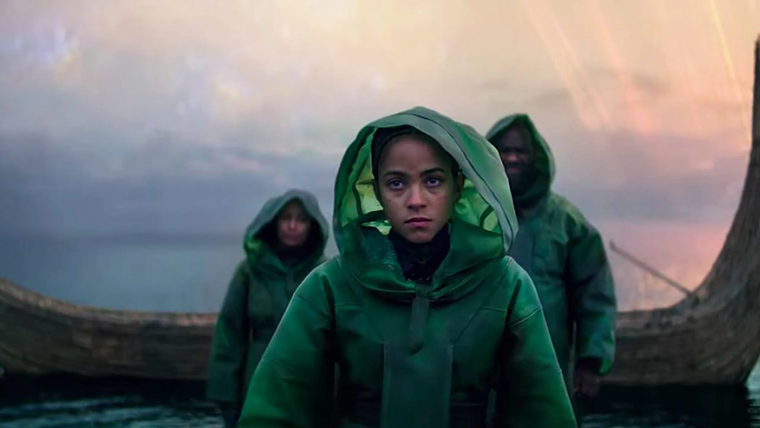 Apple TV+ convierte la obra de Isaac Asimov en una épica audiovisual de escala cinematográfica.