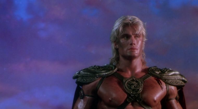 Dolph Lundgren como el campeón de Eternia en Masters of the Universe (1987) Dolph Lundgren como el campeón de Eternia en Masters of the Universe (1987)