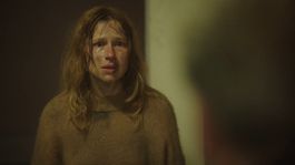 Una miniserie con una perticular trama. Una miniserie con una perticular trama.