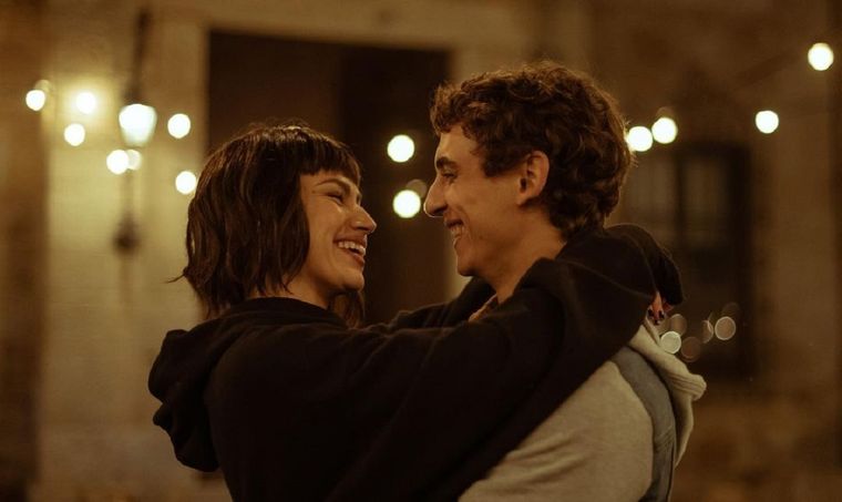 Úrsula Corberó está en pareja hace casi 6 años con el Chino Darín.