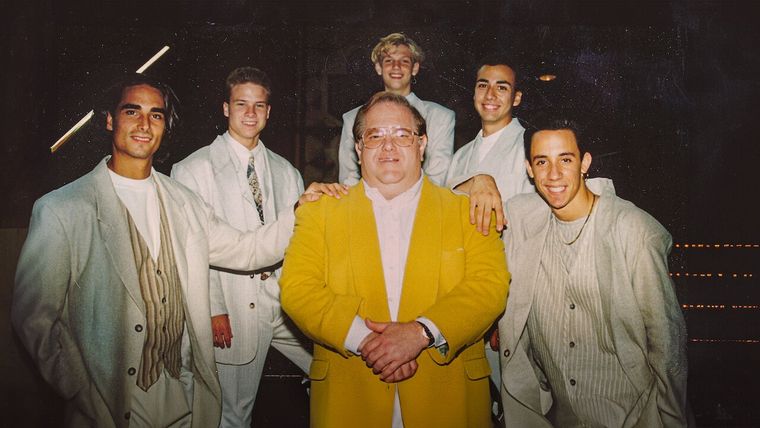 Lou Pearlman junto a los Backstreet Boys