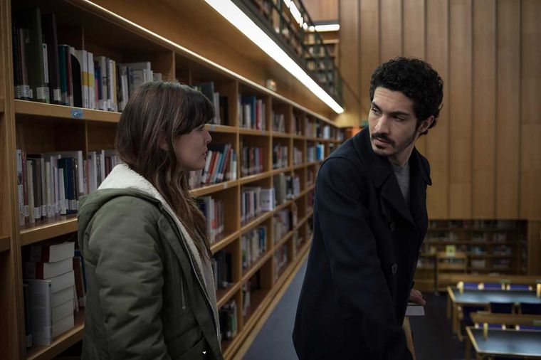 Durante la tormenta es un thriller psicológico con viajes temporales