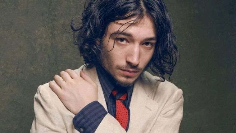 Ezra Miller tiene solo 29 años y un extenso historial con la ley,