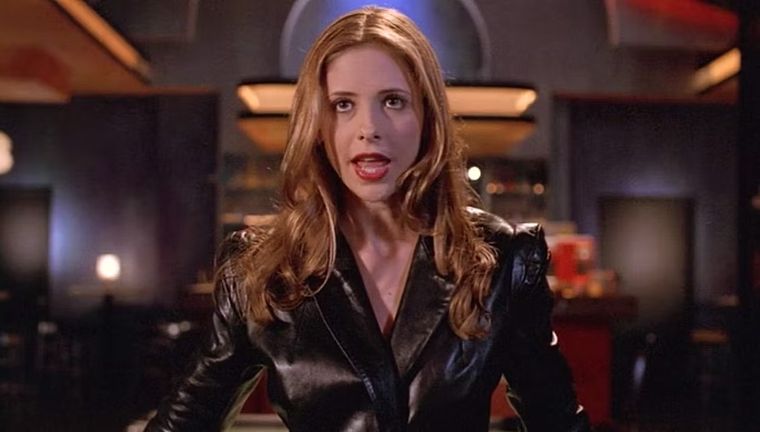 Sarah Michelle Gellar en Buffy, la cazavampiros.