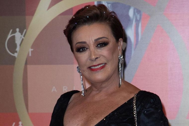 Preocupa la salud de Silvia pásamelo que tuvo que ser hospitalizada de urgencia.