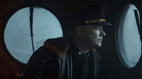 Tom Hanks como el Capitán Krause en el drama de la Segunda Guerra Mundial, Greyhound.
