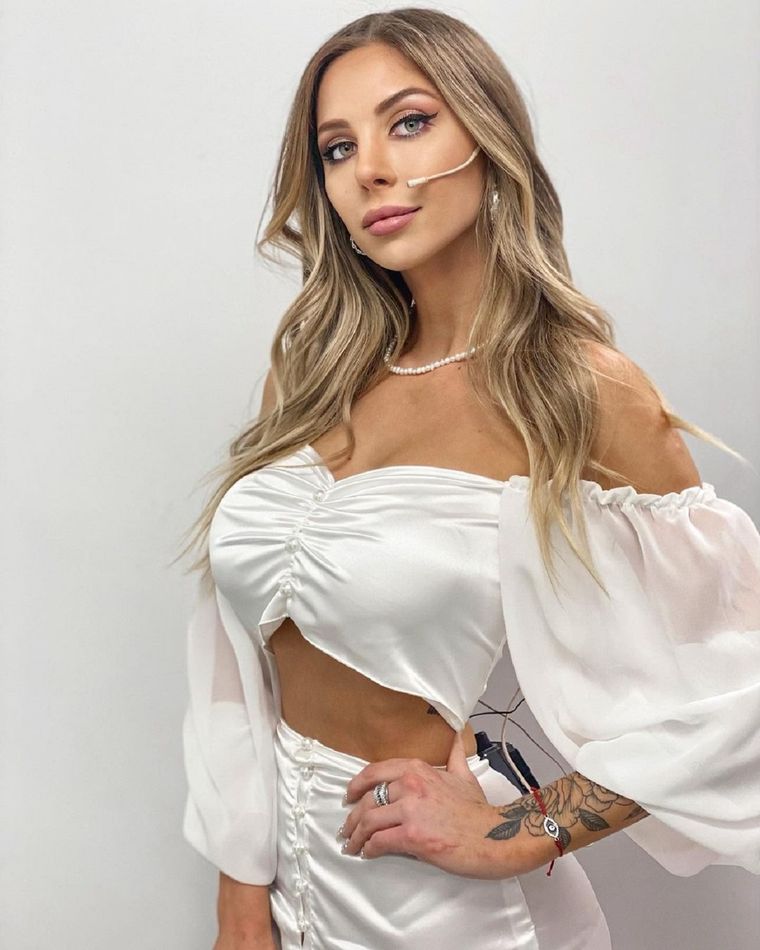 Romina Malaspina está determinada a ser la conductora más seductora de la TV