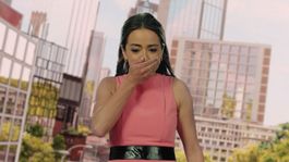 El live-action esta protagonizado por Chloe Bennet, Dove Cameron y Yana Perrault