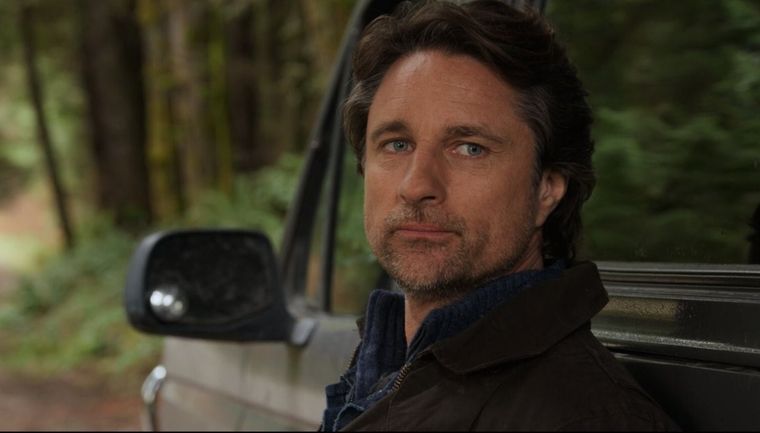 Martin Henderson se luce en Un lugar para soñar