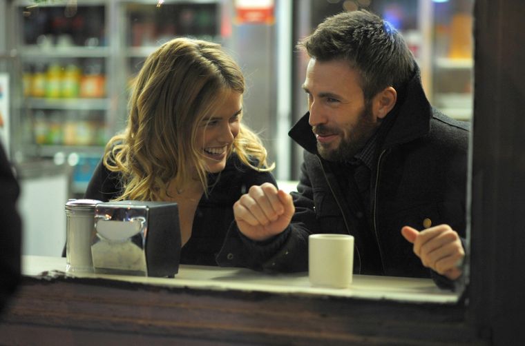 Chris Evans y Alice Eve protagonizan este filme