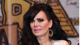 A sus 63 años, Maribel Guardia sabe cómo despertar a sus fanáticos.