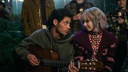 La música cumple un rol fundamental en Merlina