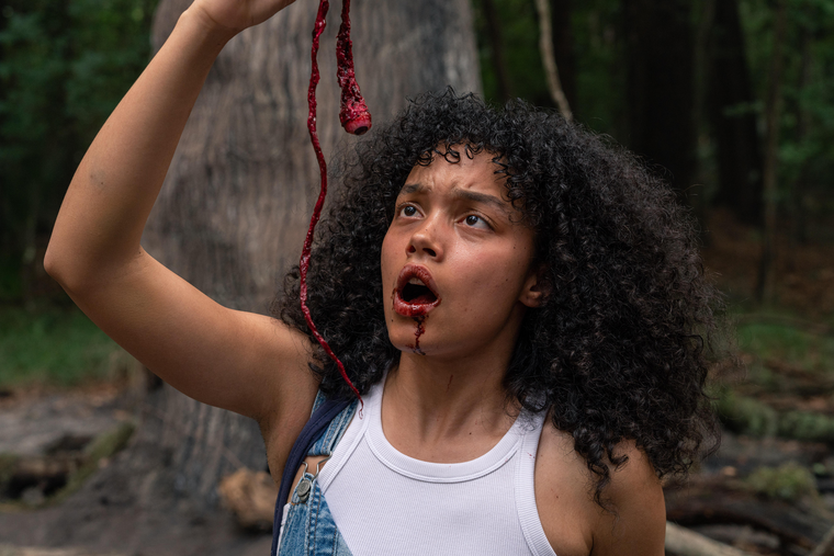 Whitney Peak protagoniza la película Ojo por ojo. Whitney Peak protagoniza la película Ojo por ojo. 