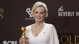 Jean Smart fue una de las actrices que lució el curioso pin durante la gala. Jean Smart fue una de las actrices que lució el curioso pin durante la gala.