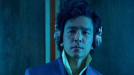 John Cho se luce como Spike
