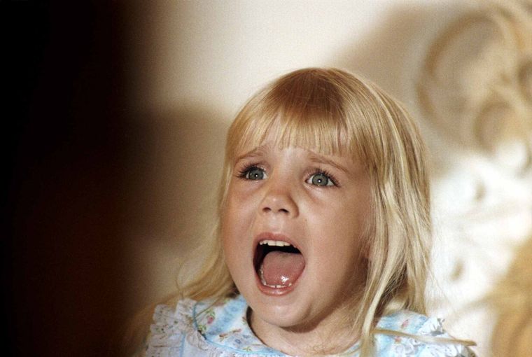 Poltergeist se estrenó en 1982.