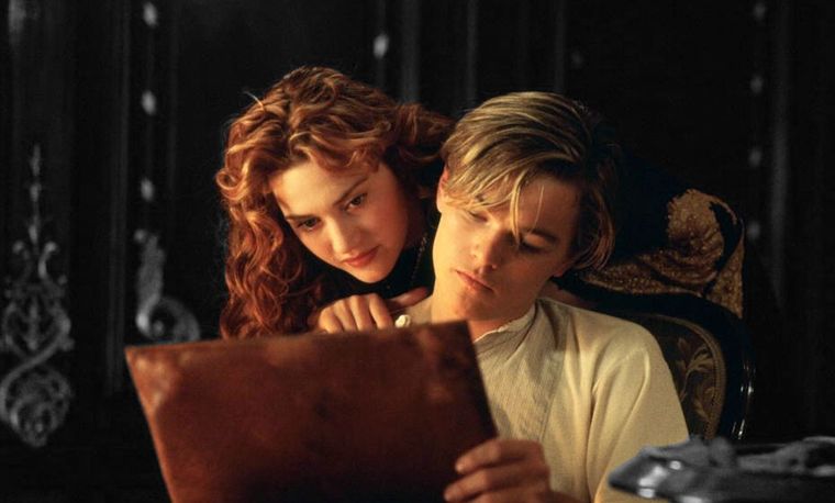 Titanic conjuga romanticismo y erotismo entre sus protagonistas. Titanic conjuga romanticismo y erotismo entre sus protagonistas.