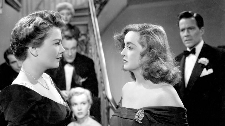  Bette Davis y Anne Baxter en La Malvada. Bette Davis y Anne Baxter en La Malvada.