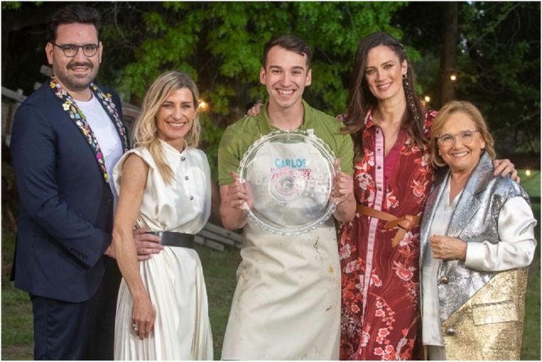 Carlitos es el gran ganador de Bake Off Argentina 2021