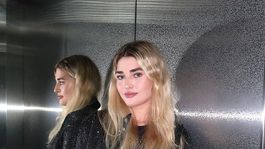 Marta Fort actualmente tiene 19 años