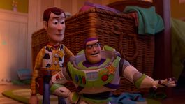 Tom Hanks y Tim Allen regresando como los icónicos Woody y Buzz Lightyer. Tom Hanks y Tim Allen regresando como los icónicos Woody y Buzz Lightyer.